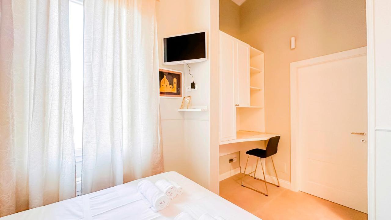 Alighieri Boutique Apartment Florence Buitenkant foto