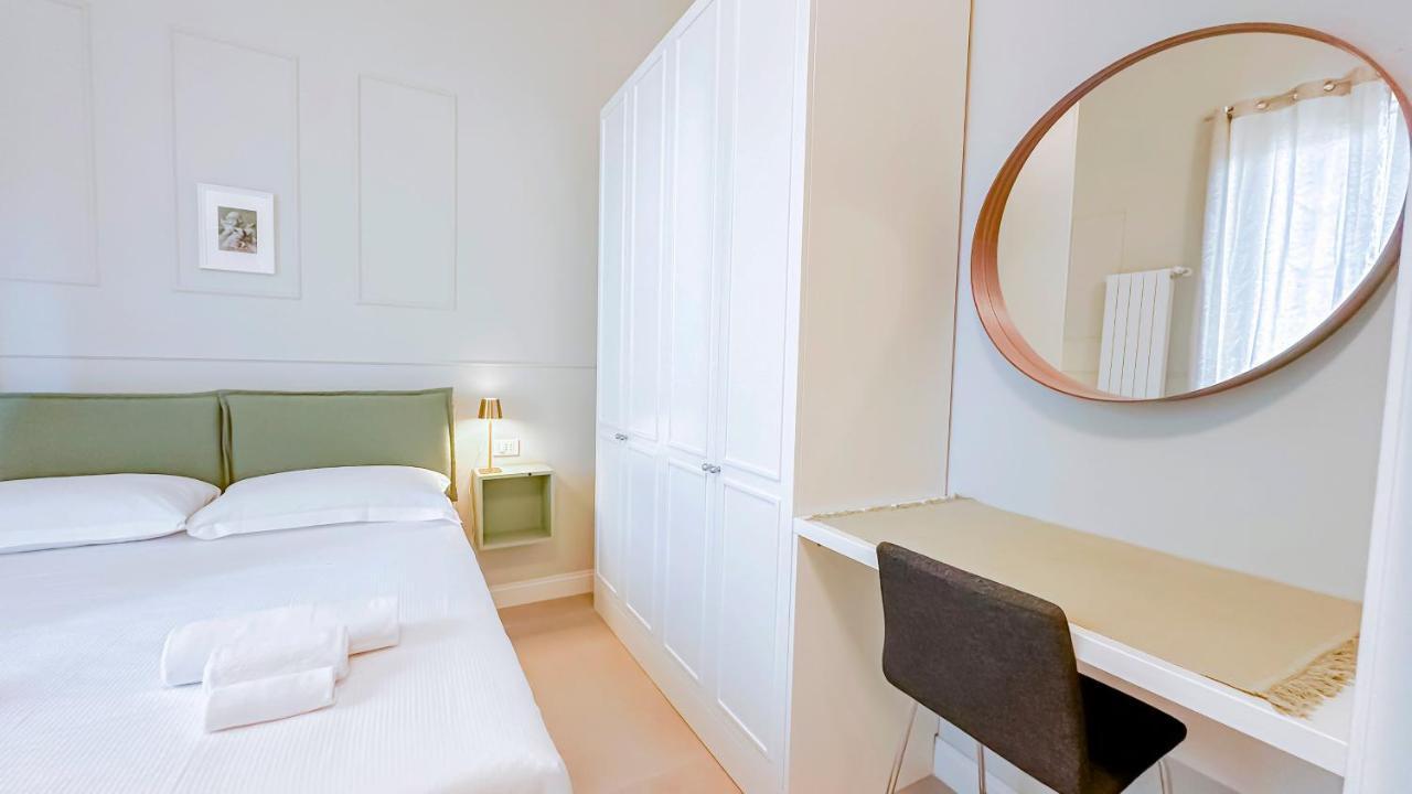 Alighieri Boutique Apartment Florence Buitenkant foto